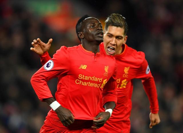 在籃球賽場 在籃球賽場